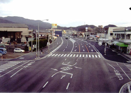 【完成写真】　大門地区道路改良工事